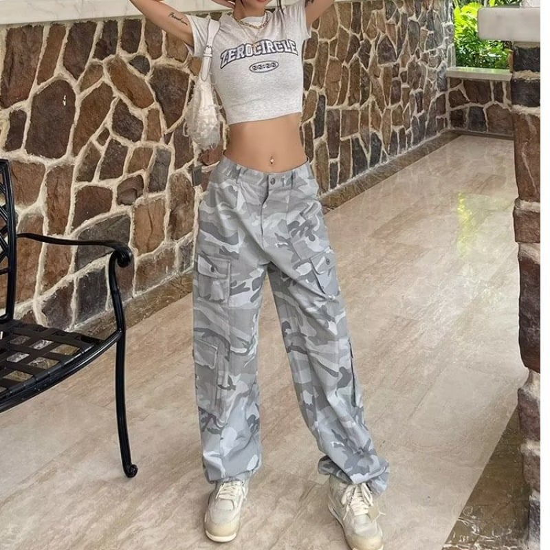 Women’s High Waist Wide-Leg Jeans